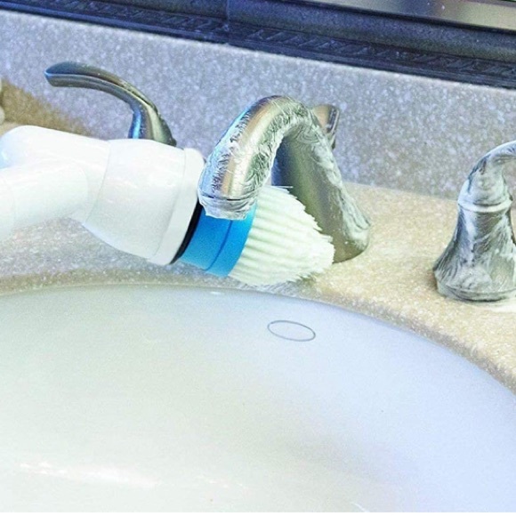 NWT Hurricane Spin Scrubber CordlessRechargeable Power Scrubber BulbHead1 Pack - Picture 4 of 11